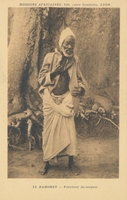 Carte postale Feticheur - Dahomey