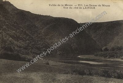 Carte postale ancienne Vallée de la Meuse. Les Dames de Meuse — Laifour (Ardennes)