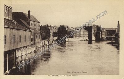 Carte postale ancienne La Petite Venise — Sedan (Ardennes)