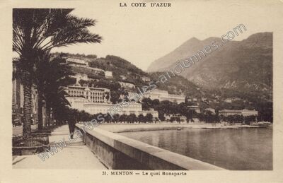 Carte postale ancienne Le quai Bonaparte — Menton (Alpes-Maritimes)