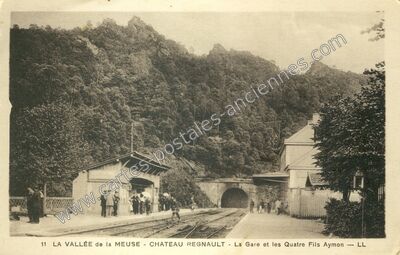 Carte postale ancienne Chateau Regnault — Bogny-sur-Meuse (Ardennes)