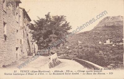 Carte postale ancienne Station touristique d'Hiver et d'Eté. - Le Boulevard Saint-André. - Le Baou des Blancs — Vence (Alpes-Maritimes)