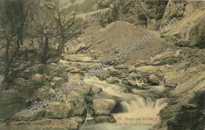 Carte postale ancienne Gorges du Loup — Gourdon (Alpes-Maritimes)