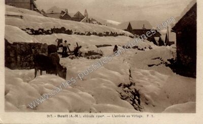 Carte postale ancienne L'arrivée au Village — Beuil (Alpes-Maritimes)