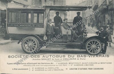 Carte postale ancienne Autobus du Bas Vivarais — Aubenas (Ardèche)