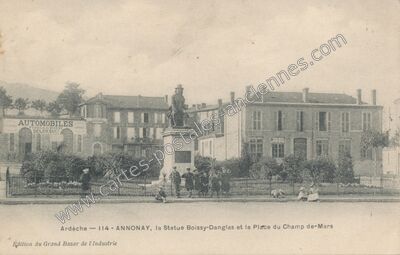 Carte postale ancienne La Statue Boissy-Danglas et la Place du Champ de-Mars — Annonay (Ardèche)