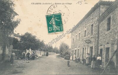 Carte postale ancienne Entrée du village — Champis (Ardèche)