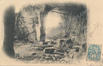 Carte postale ancienne Une Carrière de Pierres de taille — Cruas (Ardèche)