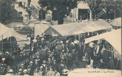 Carte postale ancienne La Foire — Gluiras (Ardèche)