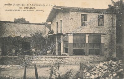 Carte postale ancienne Berrias — Lussas (Ardèche)