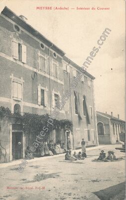 Carte postale ancienne Intérieur du Couvent — Meysse (Ardèche)