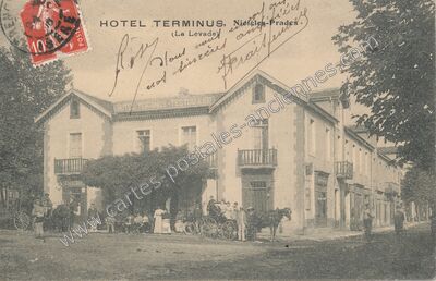 Carte postale ancienne HOTEL TERMINUS — Prades (Ardèche)