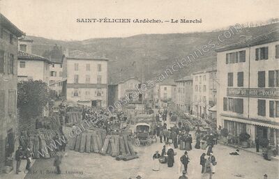Carte postale ancienne Le Marché — Saint-Félicien (Ardèche)