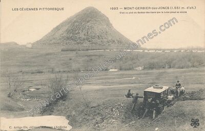 Carte postale ancienne Le Gerbier de Jonc — Saint-Martial (Ardèche)