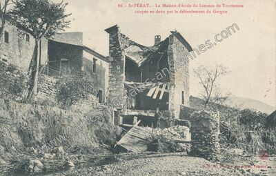 Carte postale ancienne La Maison d'école du hameau de Tourtousse coupée en deux par le débordement du Gergne — Saint-Péray (Ardèche)