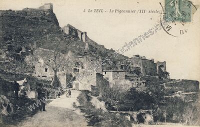 Carte postale ancienne Le Pigeonnier (XIIe siècle) — Le Teil (Ardèche)