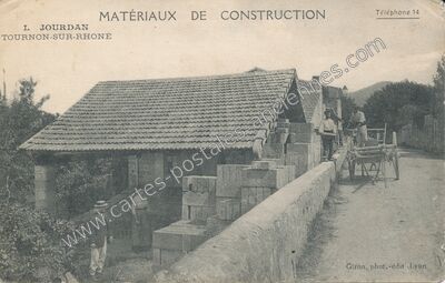 Carte postale ancienne Matériaux de construction — Tournon-sur-Rhône (Ardèche)