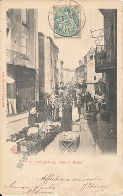 Carte postale ancienne Rue du Marché — Les Vans (Ardèche)