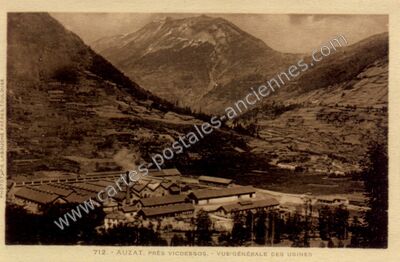Carte postale ancienne PRÈS VICDESSOS. - VUE GÉNÉRALE DES USINES — Auzat (Ariège)
