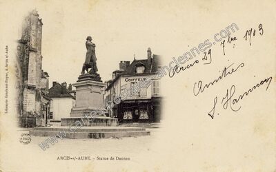 Carte postale ancienne Statue de Danton — Arcis-sur-Aube (Aube)