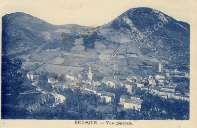 Carte postale ancienne Vue générale — Brusque (Aveyron)