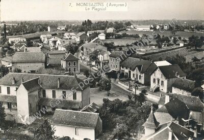 Carte postale ancienne Montbazens — Montbazens (Aveyron)