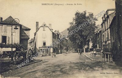 Carte postale ancienne Marcillac — Marcillac-Vallon (Aveyron)