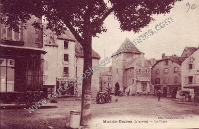 Carte postale ancienne La Place — Mur-de-Barrez (Aveyron)