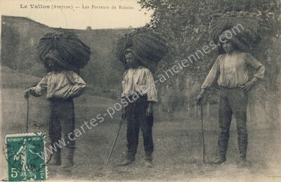 Carte postale ancienne Le Vallon — Naussac (Aveyron)