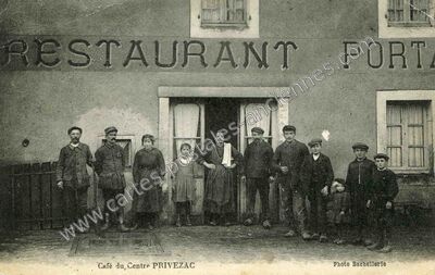 Carte postale ancienne Restaurant Porta — Privezac (Aveyron)