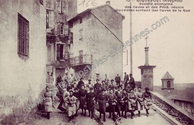 Carte postale ancienne Roquefort — Roquefort-sur-Soulzon (Aveyron)
