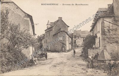 Carte postale ancienne Avenue de Montbazens — Roussennac (Aveyron)