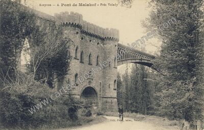 Carte postale ancienne St Christophe — Saint-Christophe-Vallon (Aveyron)
