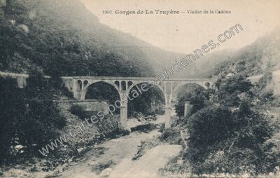 Carte postale ancienne Gorges de la Truyere — Sainte Genevieve sur Argence (Aveyron)