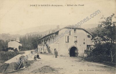 Carte postale ancienne Port d'Agres — Saint-Parthem (Aveyron)