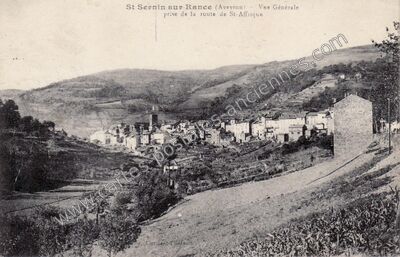 Carte postale ancienne Vue Générale prise de la route de St-Affrique — Saint-Sernin-sur-Rance (Aveyron)