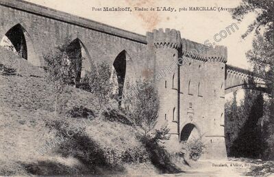 Carte postale ancienne Viaduc de l'Ady — Valady (Aveyron)