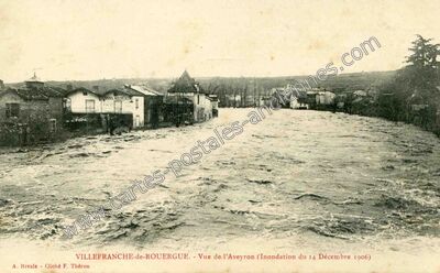 Carte postale ancienne Vue de l'Aveyron (Inondation du 14 Décembre 1906) — Villefranche-de-Rouergue (Aveyron)