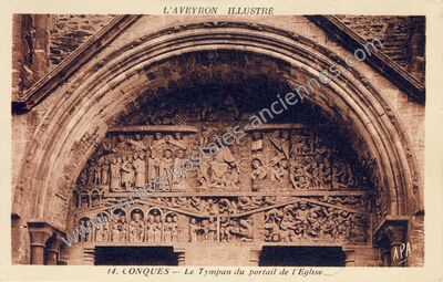 Carte postale ancienne Le Tympan du portail de l'Eglise — Conques (Aveyron)