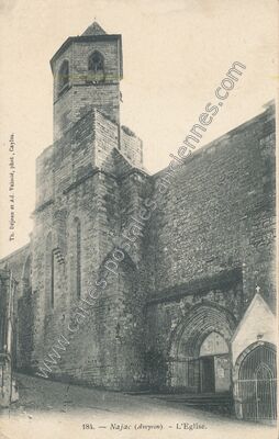 Carte postale ancienne L'Eglise — Najac (Aveyron)