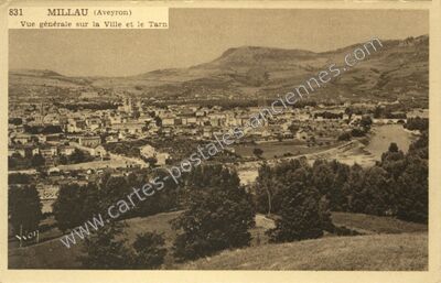 Carte postale ancienne Vue générale sur la Ville et le Tarn — Millau (Aveyron)