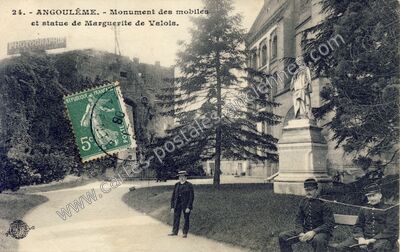 Carte postale ancienne Monument des mobiles et statue de Marguerite de Valois — Angoulême (Charente)