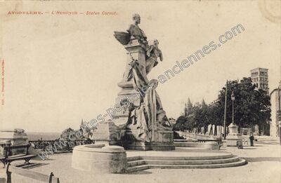Carte postale ancienne L'Hémicycle — Statue Carnot — Angoulême (Charente)