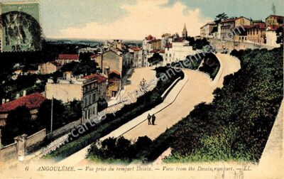 Carte postale ancienne Vue prise du rempart Desaix. — View from the Desaix,rampart — Angoulême (Charente)