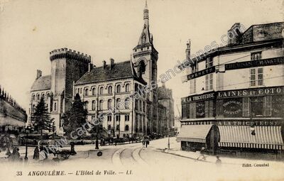 Carte postale ancienne L'Hôtel de Ville — Angoulême (Charente)