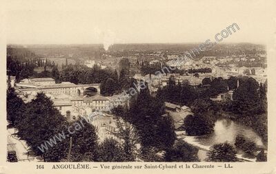 Carte postale ancienne Vue générale sur Saint-Cybard et la Charente — Angoulême (Charente)