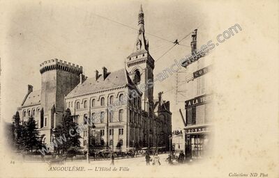 Carte postale ancienne L'Hôtel de Ville — Angoulême (Charente)