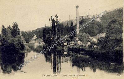 Carte postale ancienne Bords de la Charente — Angoulême (Charente)