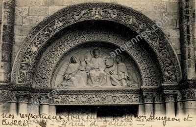 Carte postale ancienne Cathédrale Saint-Pierre. Voussure (XIIe siècle) — Angoulême (Charente)