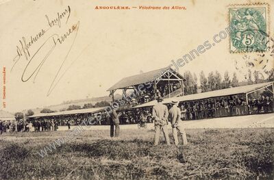 Carte postale ancienne Vélodrome des Alliers — Angoulême (Charente)